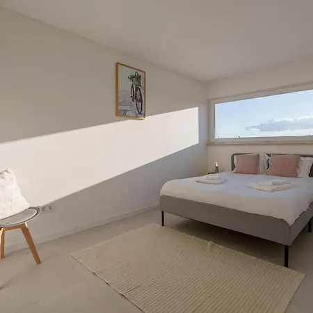 Gold With Ocean View, Jacuzzi And Private Pool Вилла Ribamar (Lourinha)