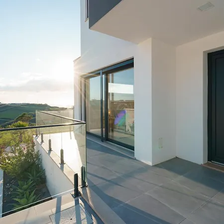 빌라 Gold With Ocean View, Jacuzzi And Private Pool *