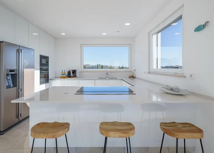 Villa Gold With Ocean View, Jacuzzi And Private Pool Ribamar (Lourinha)